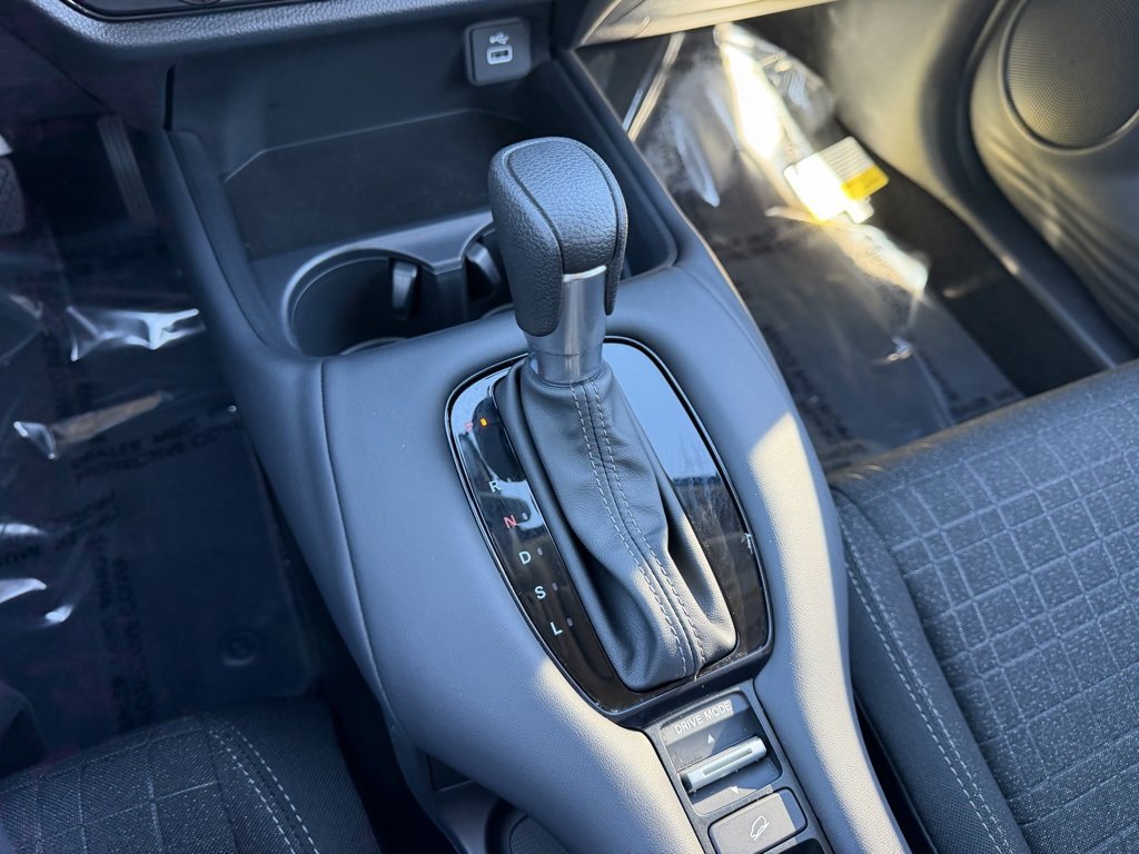Used 2025 Honda HR-V LX image 24