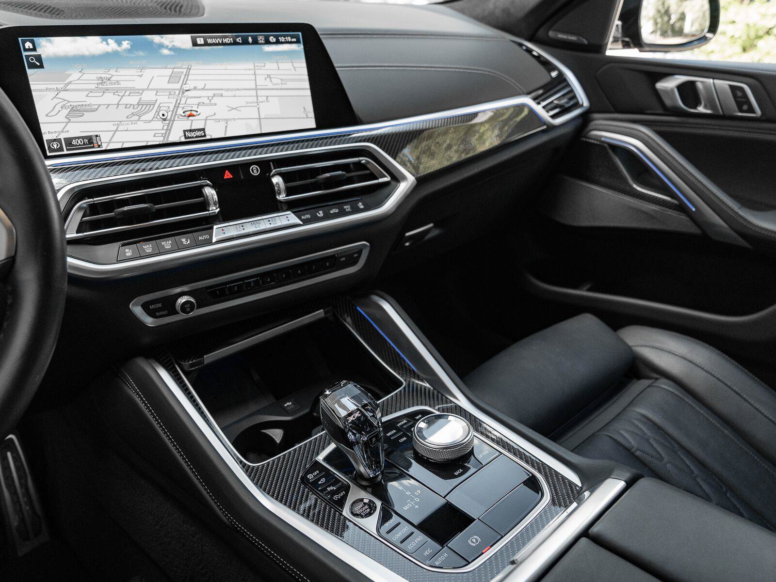 Used 2022 BMW X6 M50i w/ Executive Package AWD/4WD image 15