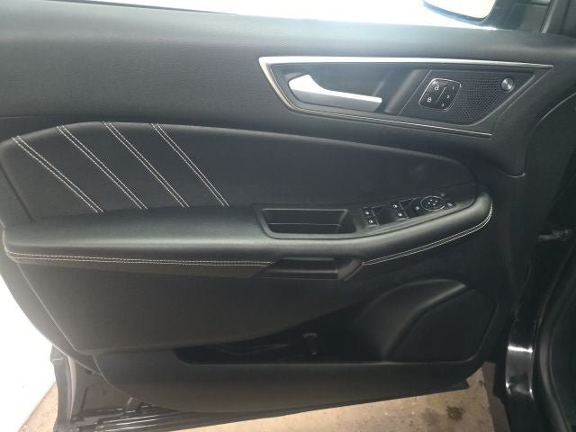 Used 2023 Ford Edge ST AWD/4WD image 18