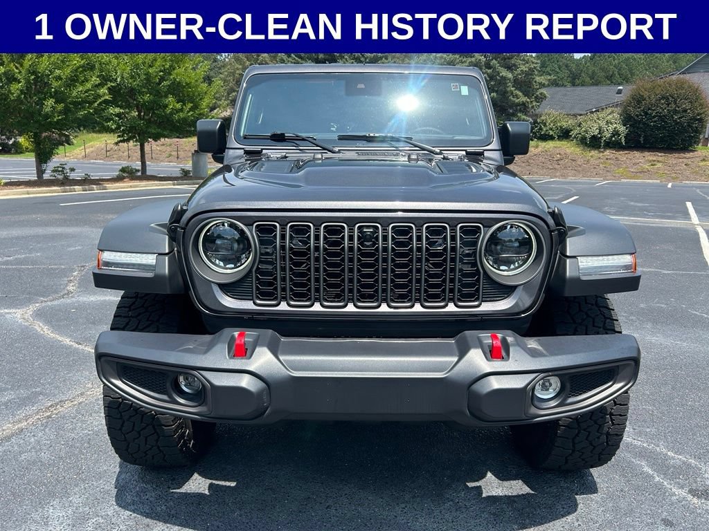 Used 2025 Jeep Gladiator Rubicon w/ Safety Group AWD/4WD image 12