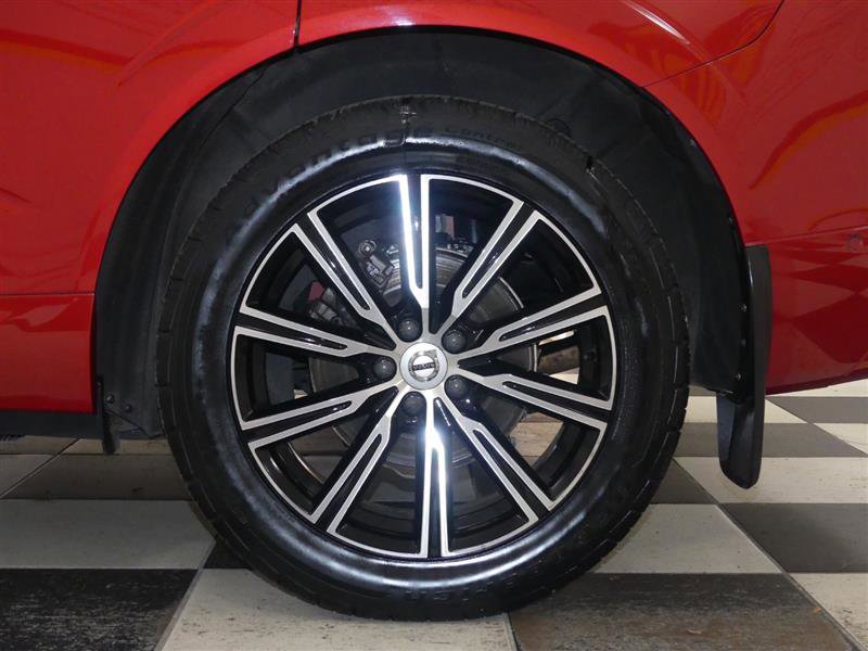 Used 2019 Volvo XC60 T5 Inscription image 35