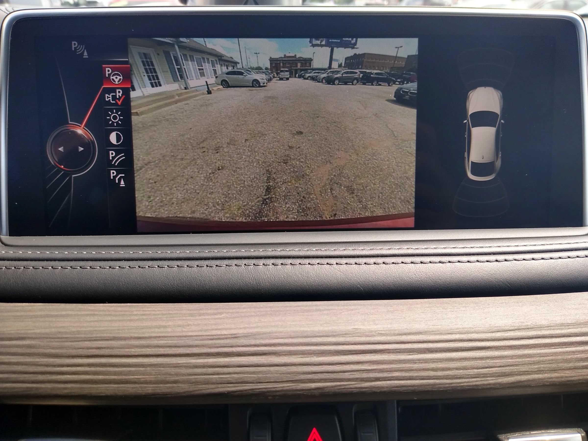 Used 2015 BMW X6 xDrive50i AWD/4WD image 23
