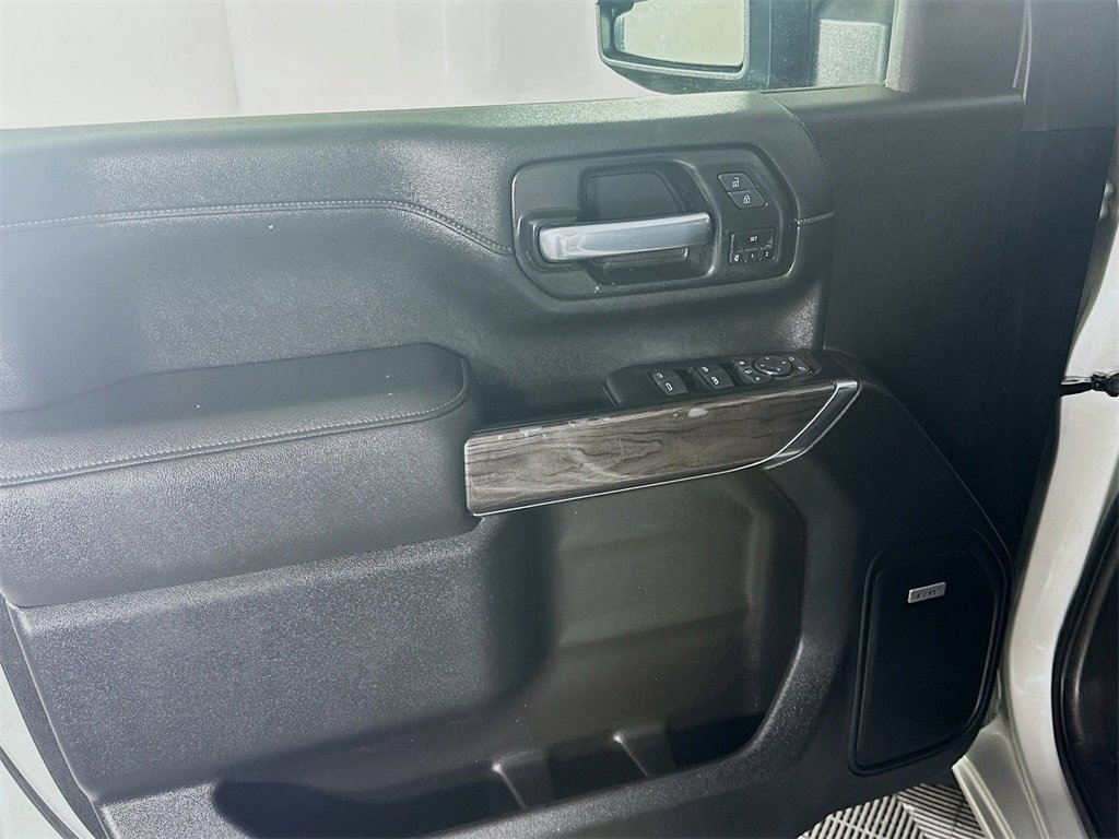 Used 2021 Chevrolet Silverado 2500 LTZ w/ LTZ Premium Package image 24