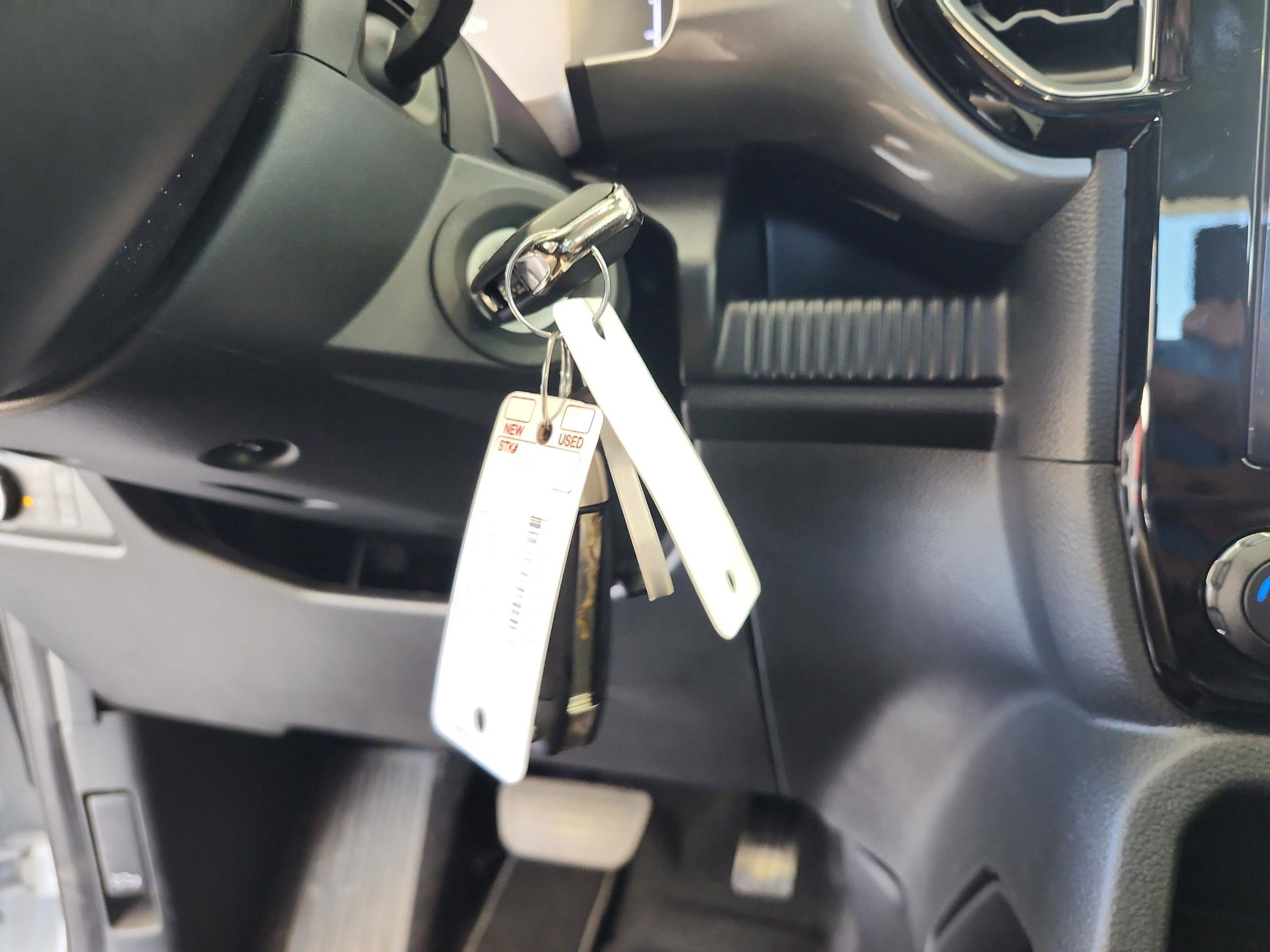 New 2025 Ford Ranger XLT w/ Trailer Tow Package RWD image 30