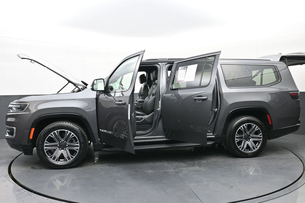 Used 2024 Jeep Wagoneer L Series II w/ Flexible Seating Group image 49