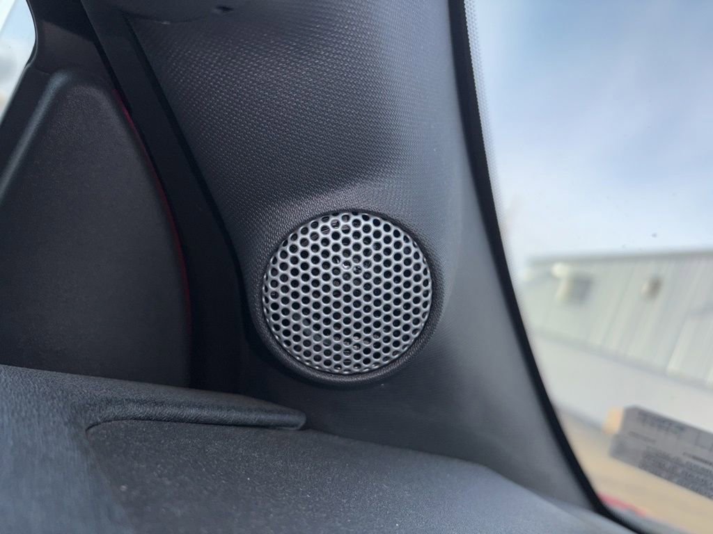 Used 2023 Ford F150 Lightning Lariat image 23