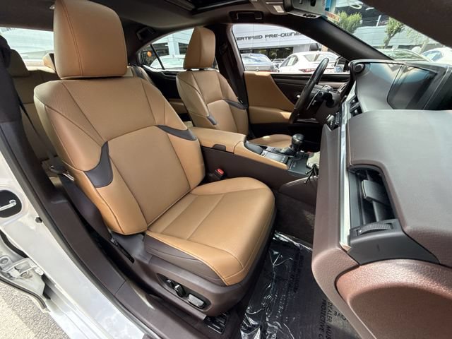 Certified 2021 Lexus ES 350 w/ Premium Package FWD image 26
