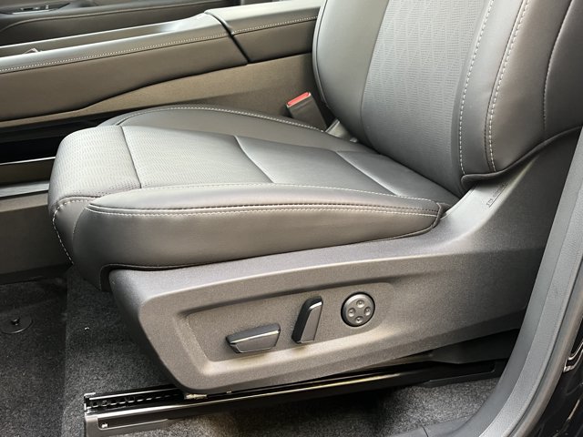 New 2026 Nissan Murano Platinum w/ Cargo Package AWD/4WD image 24