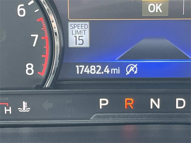 Used 2023 Ford Explorer Limited w/ Limited Technology Package image 40