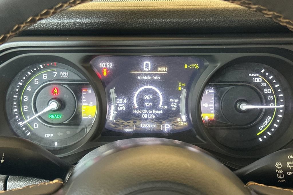 Used 2024 Jeep Wrangler Unlimited AWD/4WD image 24