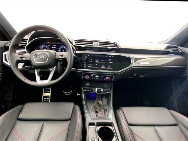Certified 2025 Audi Q3 2.0T Premium Plus w/ Premium Plus Package AWD/4WD image 12