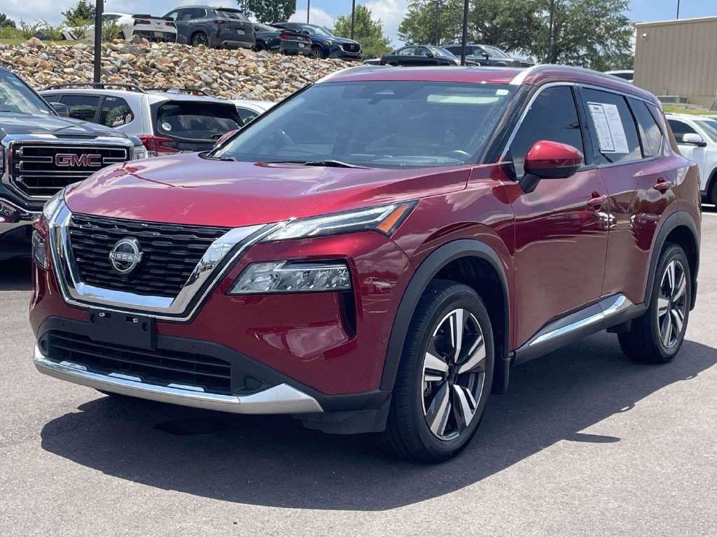Used 2023 Nissan Rogue Platinum FWD image 7