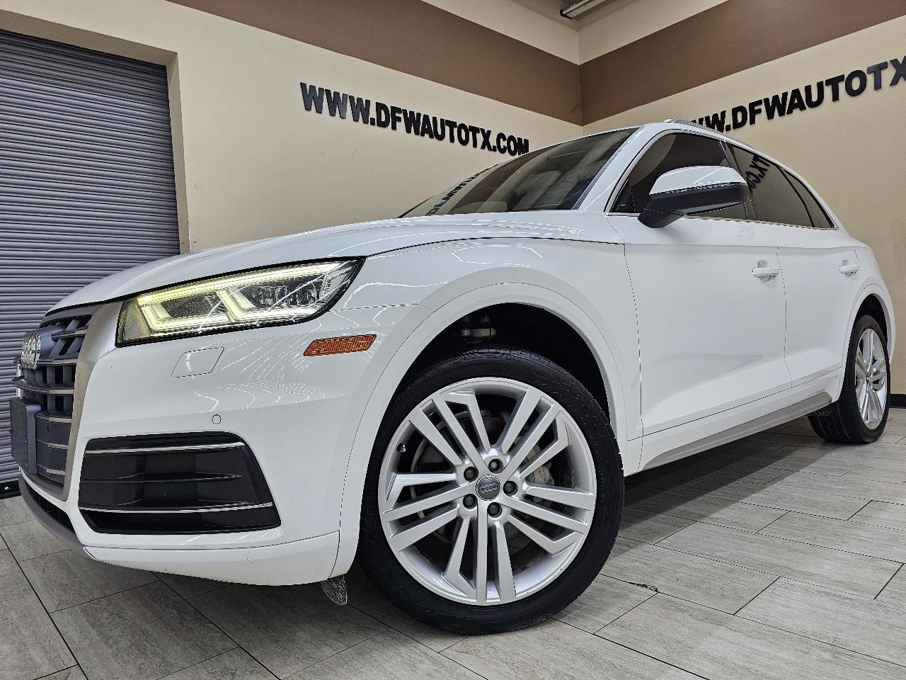 Used 2018 Audi Q5 2.0T Premium Plus w/ Premium Plus Package AWD/4WD image 1