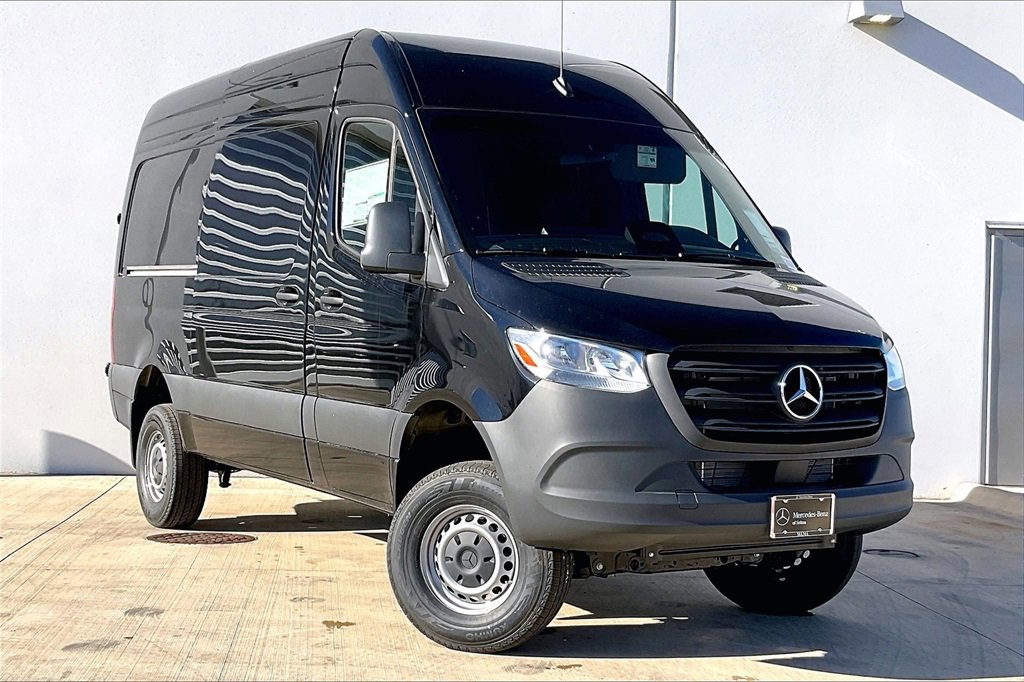New 2025 Mercedes-Benz Sprinter 2500