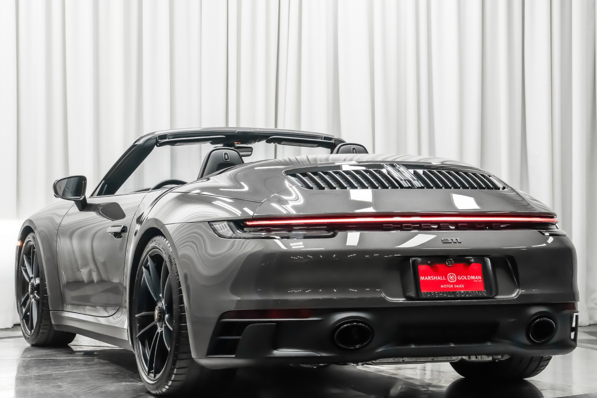 Used 2023 Porsche 911 Cabriolet image 36