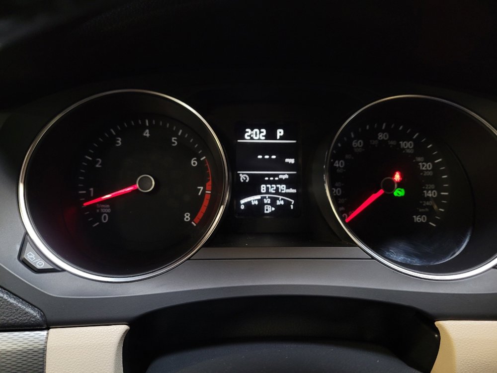 Used 2015 Volkswagen Jetta SE FWD image 23