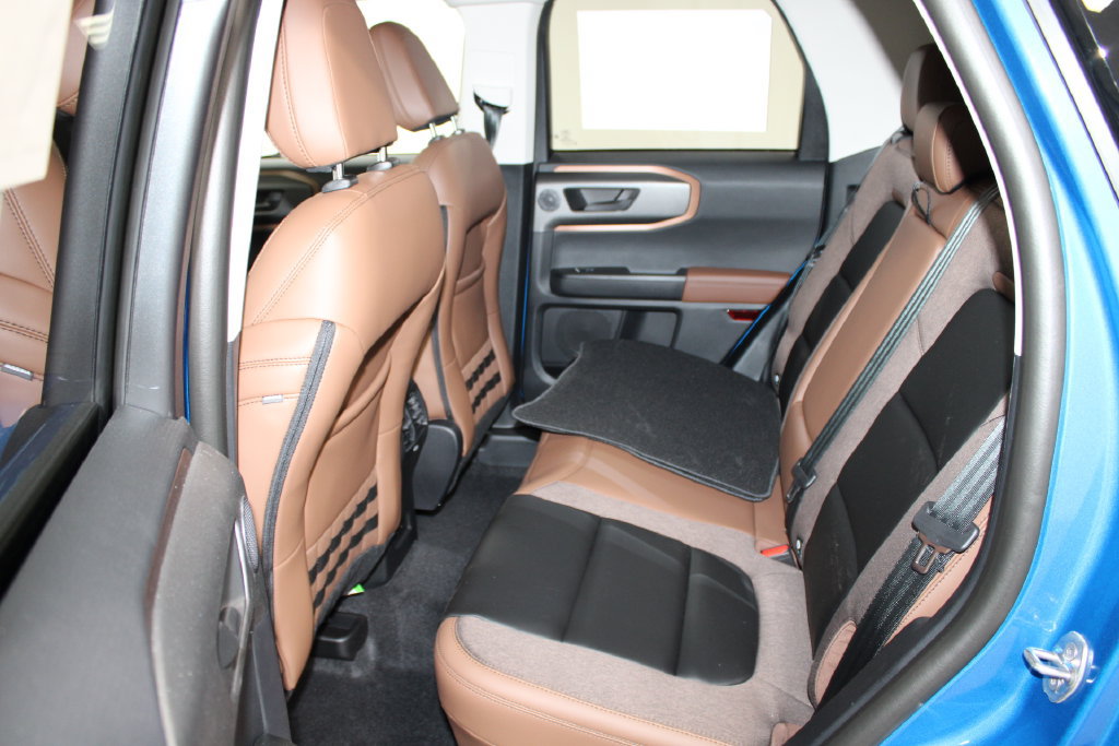 New 2026 Ford Bronco Sport Outer Banks w/ Outer Banks Tech Package+ AWD/4WD image 22