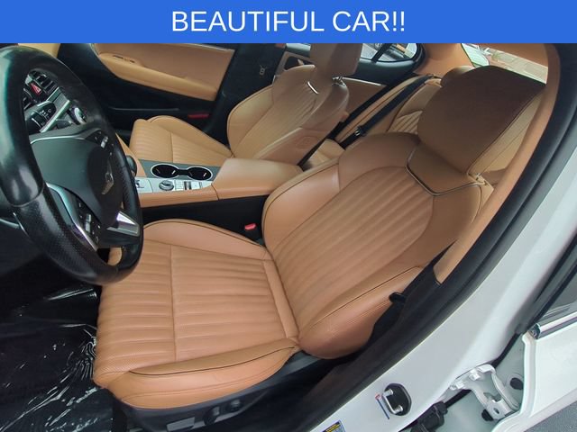 Used 2022 Genesis G70 3.3T AWD/4WD image 16