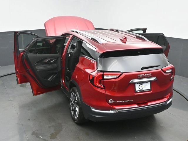 Certified 2024 GMC Terrain SLT w/ LPO, Floor Liner Package FWD image 62