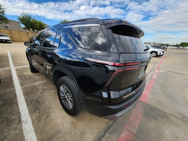 Used 2024 Chevrolet Traverse LT image 6