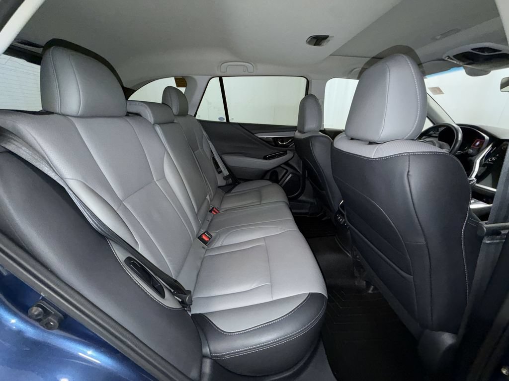 Used 2021 Subaru Outback Limited AWD/4WD image 16