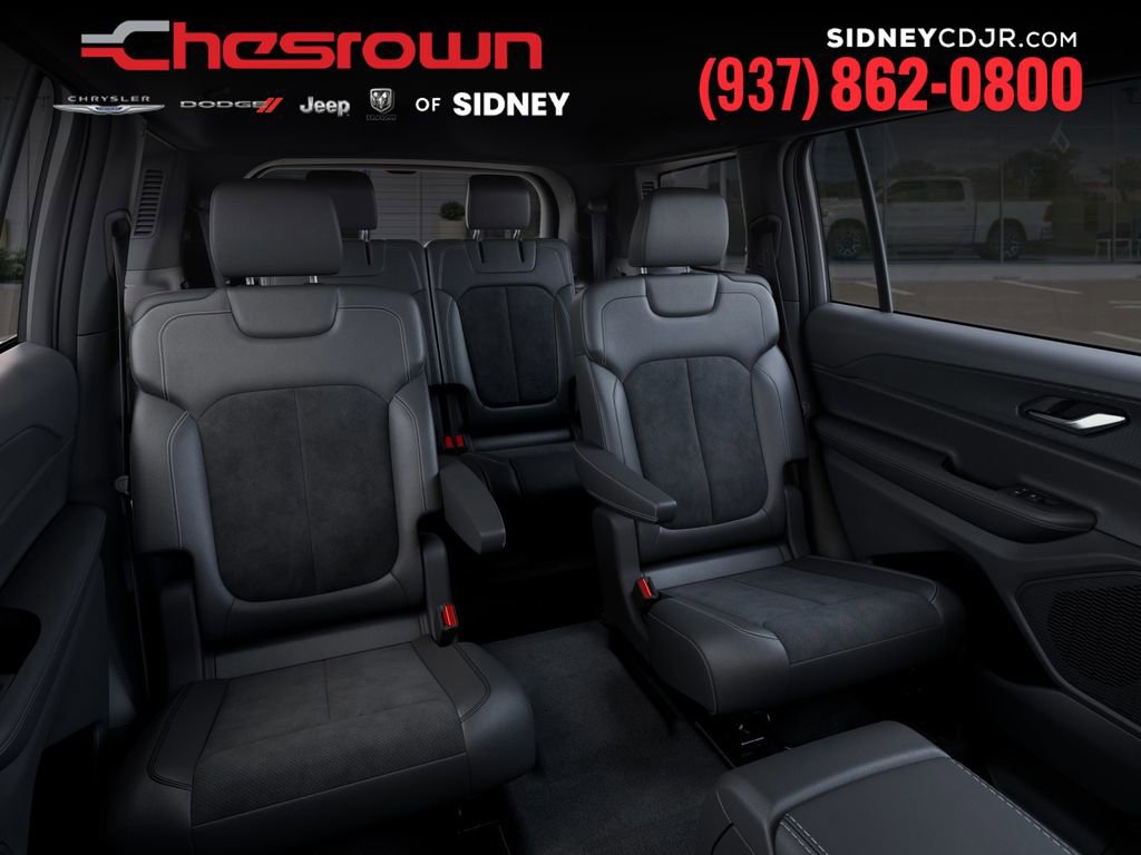 New 2025 Jeep Grand Cherokee L Altitude image 15