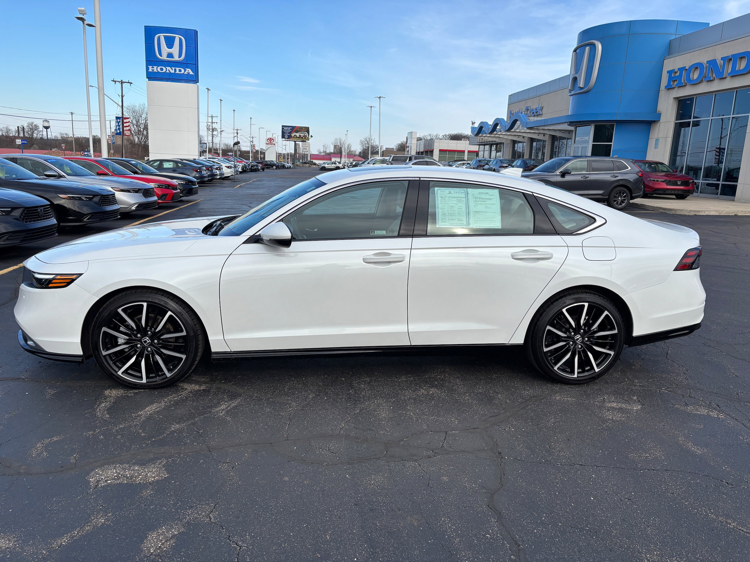 Certified 2024 Honda Accord Touring image 1