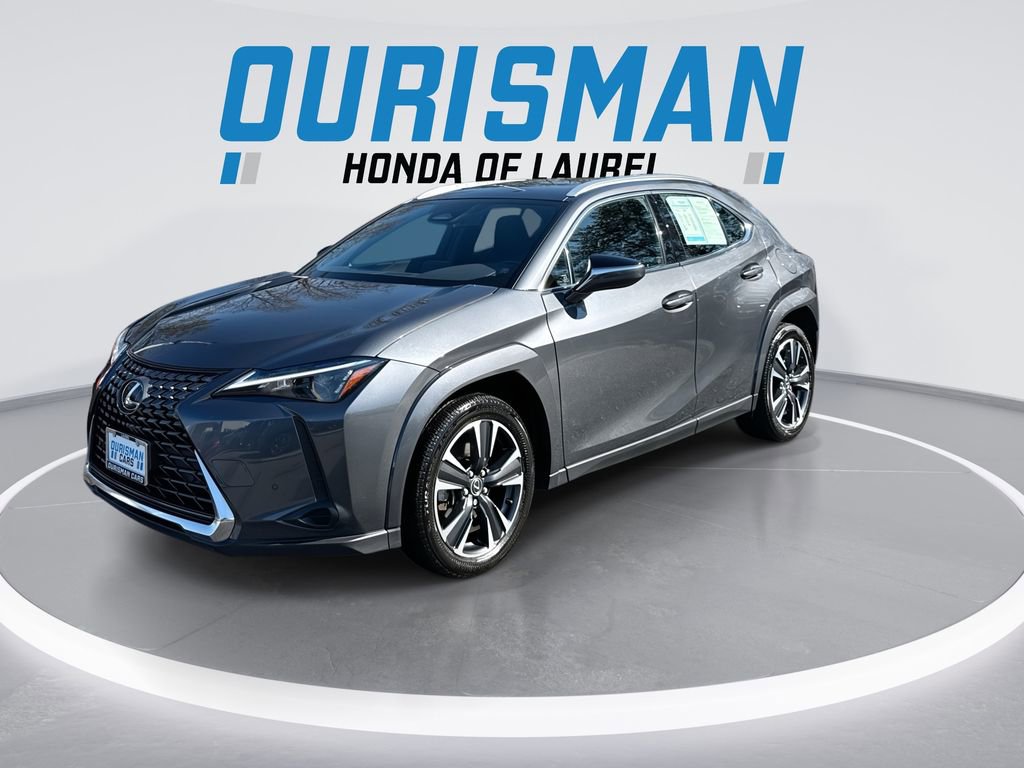 Used 2025 Lexus UX 300h AWD w/ Cold Area Package image 4