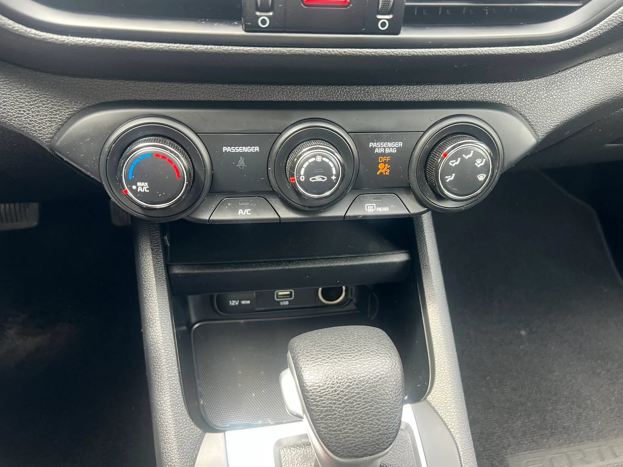 Used 2022 Kia Forte LXS FWD image 23
