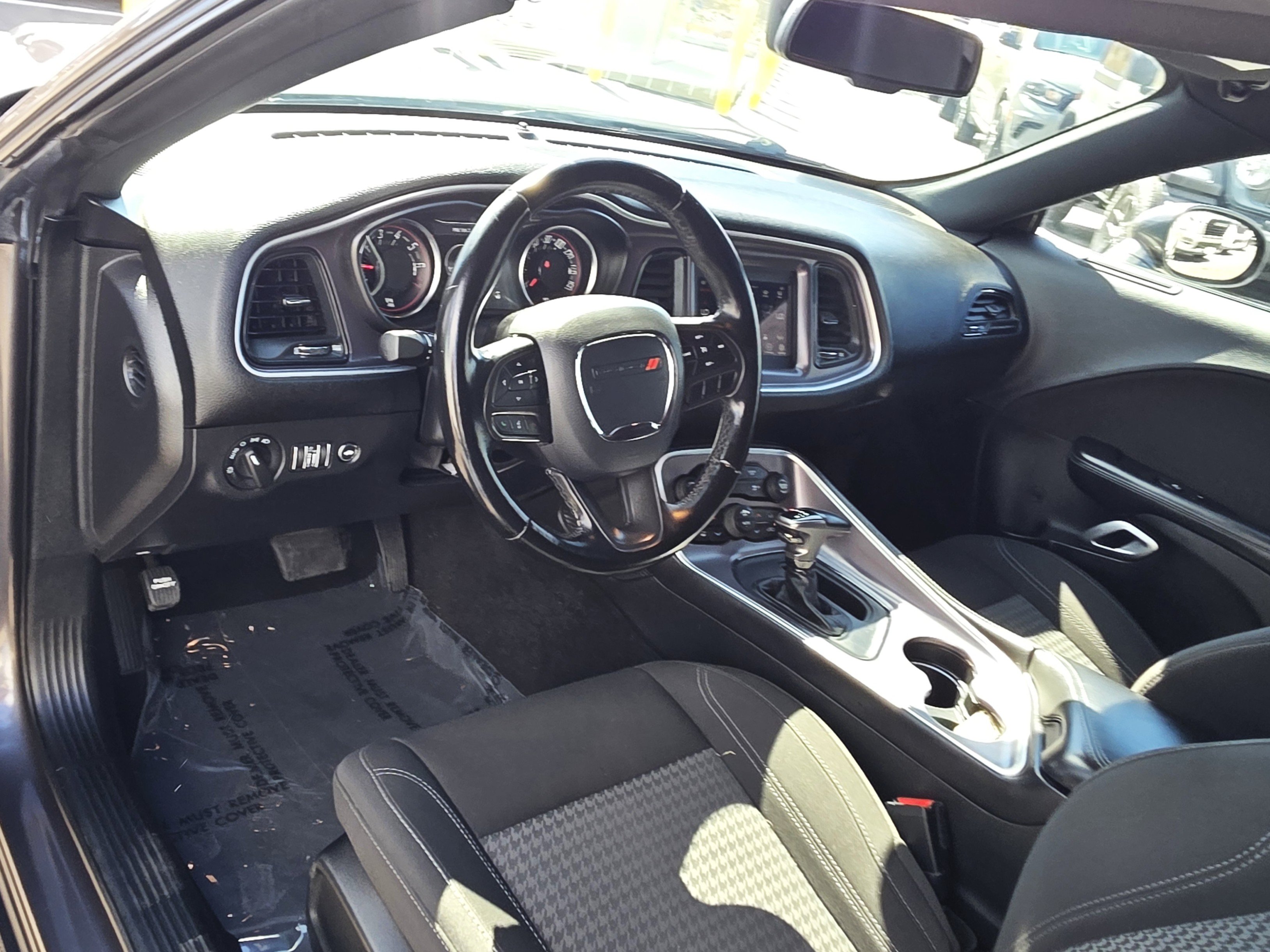 Certified 2020 Dodge Challenger SXT RWD image 15