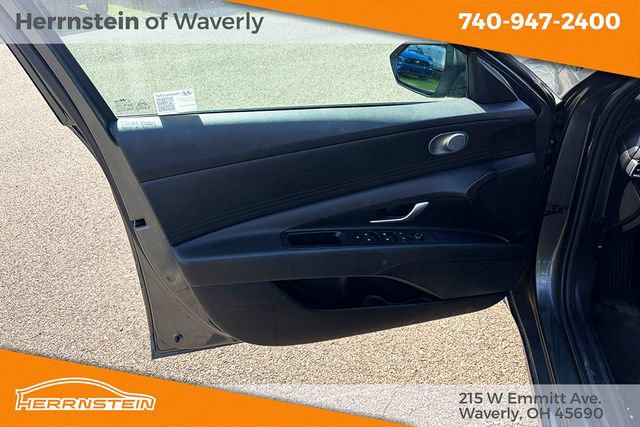 Used 2024 Hyundai Elantra SEL FWD image 13