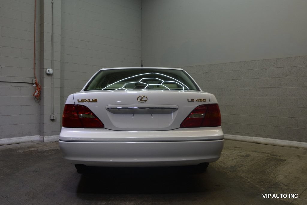 Used 2001 Lexus LS 430 RWD image 9