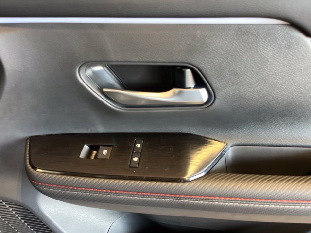 New 2027 Nissan Kicks SR FWD image 18