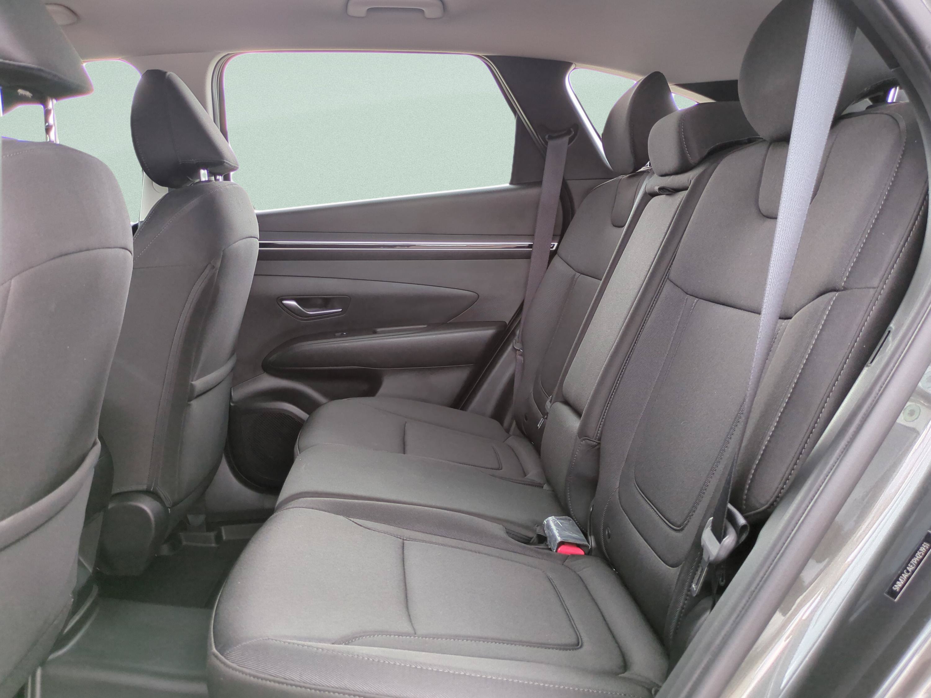 Certified 2023 Hyundai Tucson SE AWD/4WD image 13