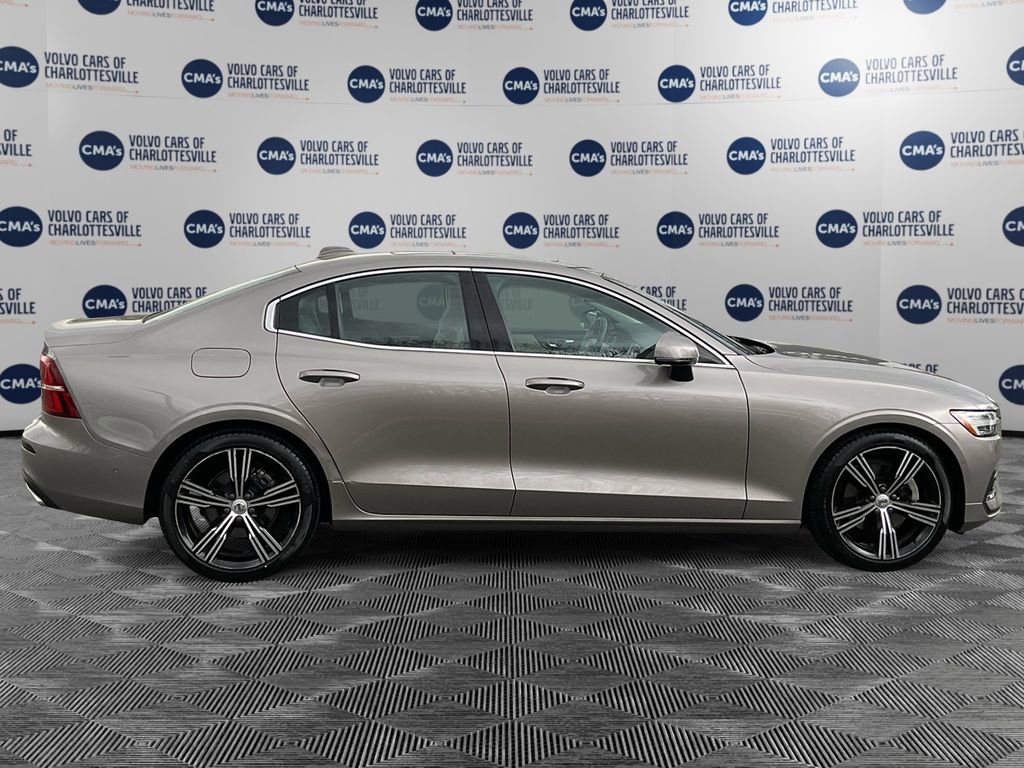 Used 2020 Volvo S60 T5 Inscription image 6