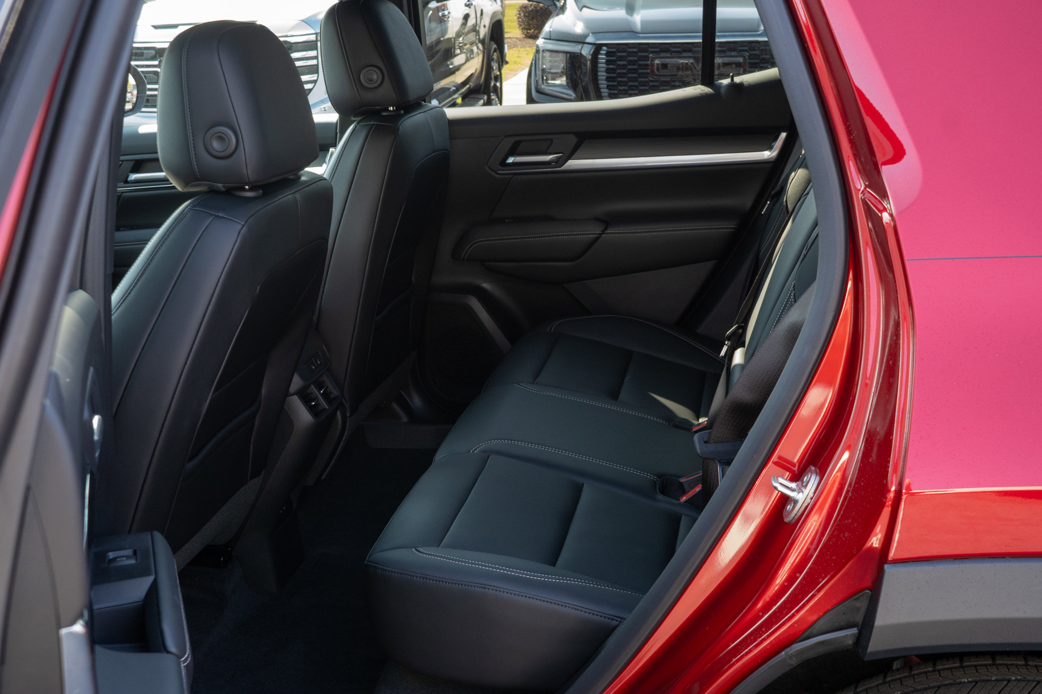 New 2026 GMC Terrain Elevation image 19