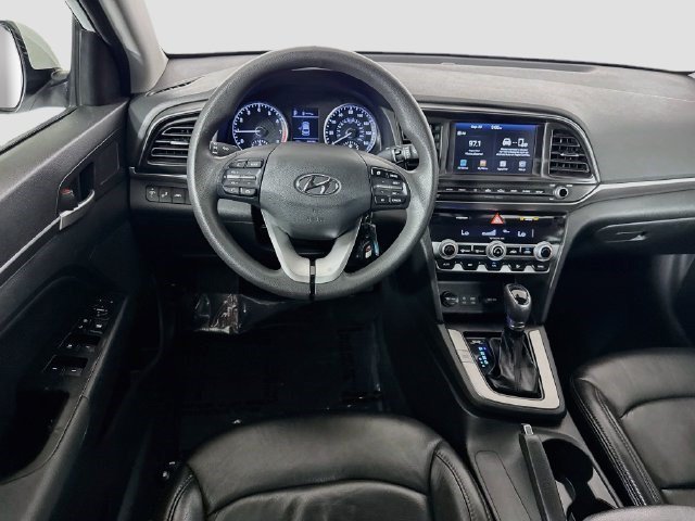 Used 2020 Hyundai Elantra SEL w/ Cargo Package (C1) FWD image 16