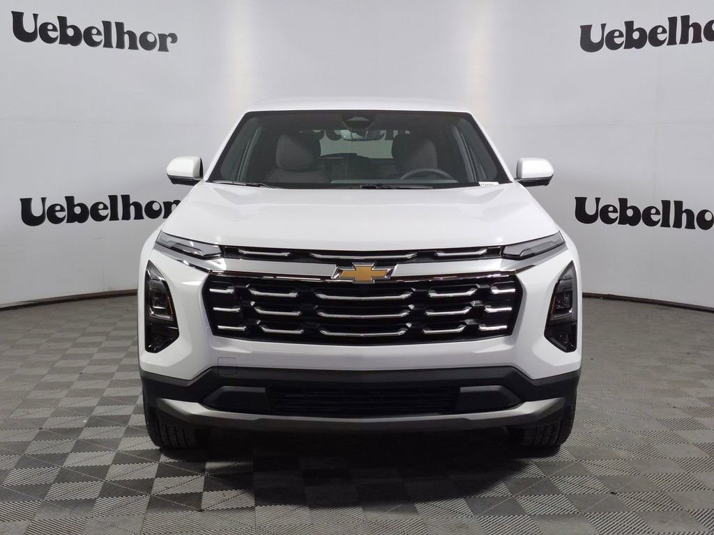 New 2026 Chevrolet Equinox LT FWD image 2