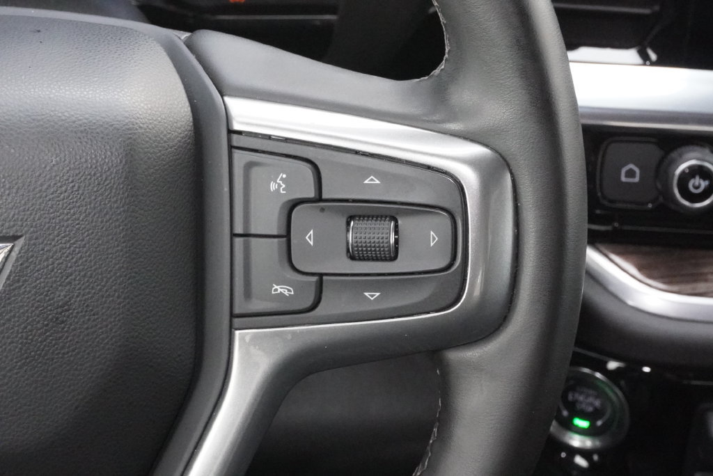 Used 2025 Chevrolet Silverado 1500 LT w/ Safety Package AWD/4WD image 20