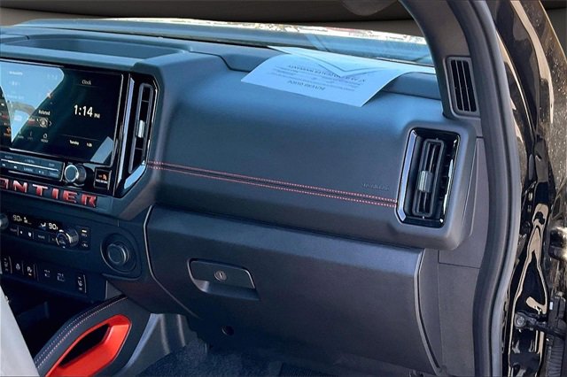 Certified 2025 Nissan Frontier PRO-4X w/ Pro Convenience Package image 15