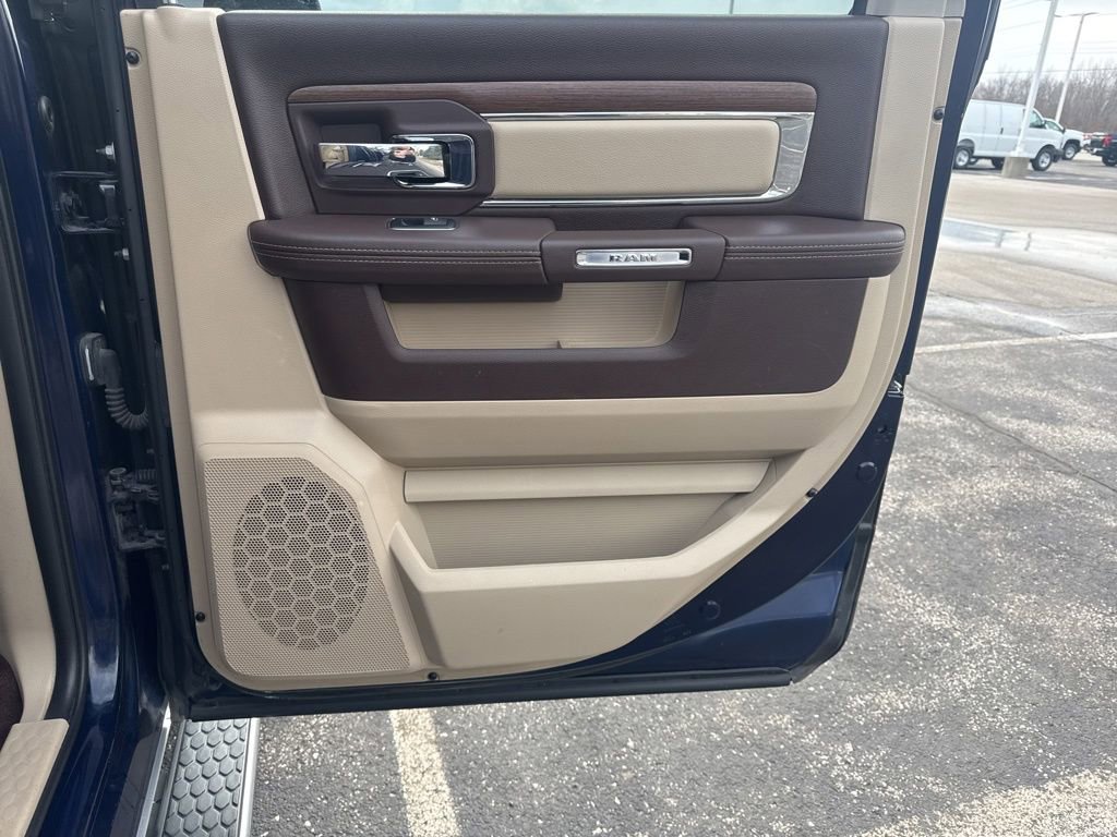 Used 2015 RAM 1500 Laramie w/ Convenience Group image 28
