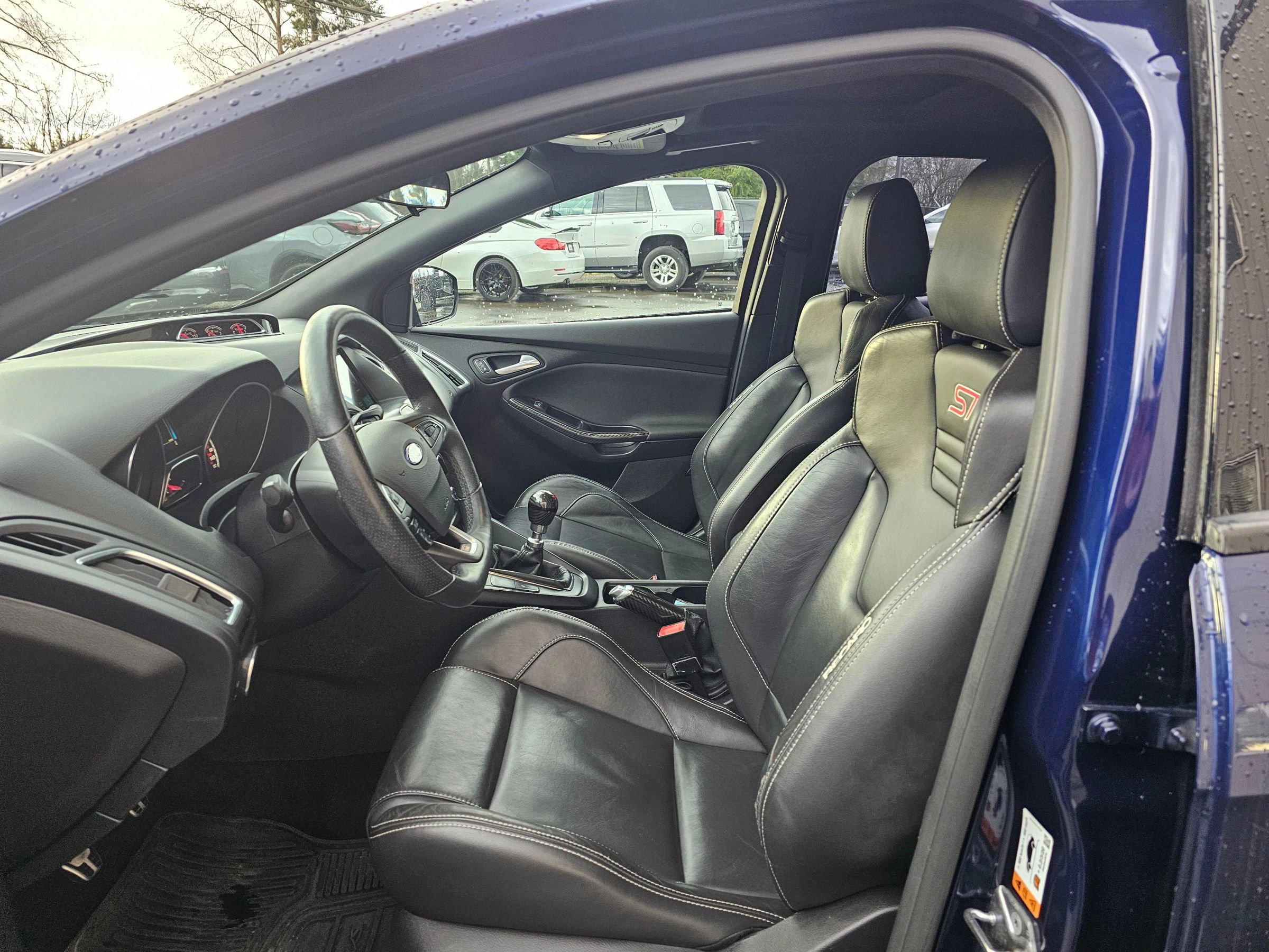 Used 2017 Ford Focus ST image 20