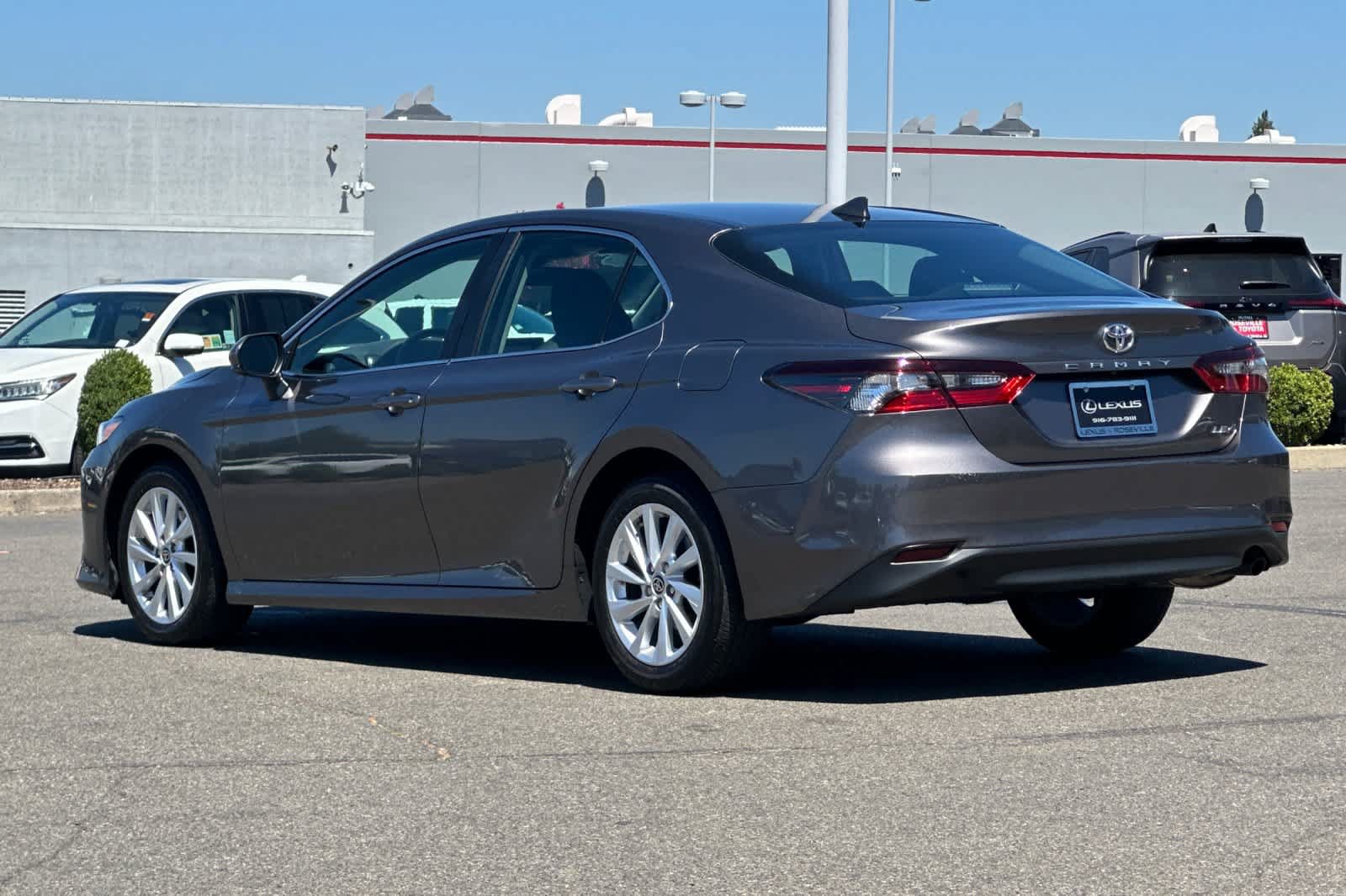 Used 2023 Toyota Camry LE FWD image 7