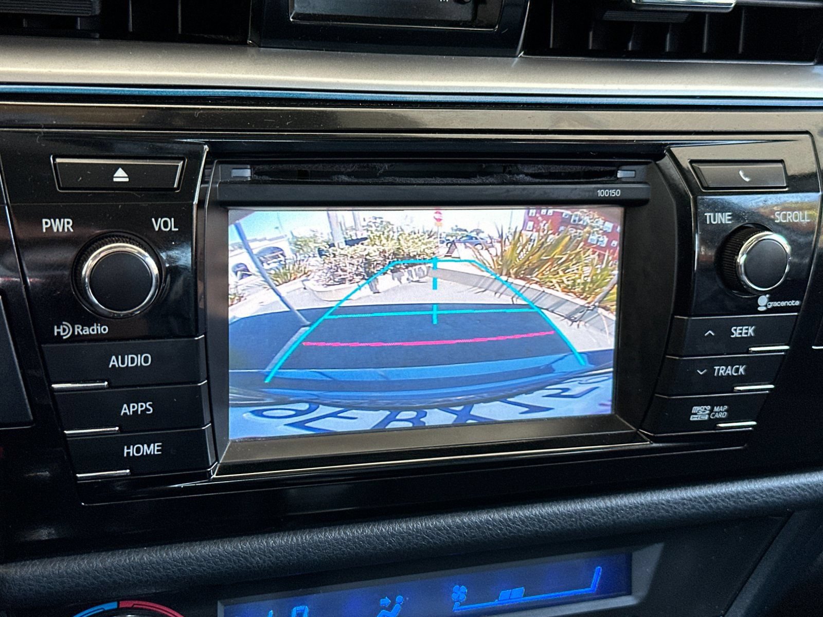 Used 2015 Toyota Corolla S Premium FWD image 20