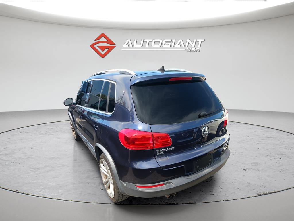 Used 2016 Volkswagen Tiguan R-Line image 3