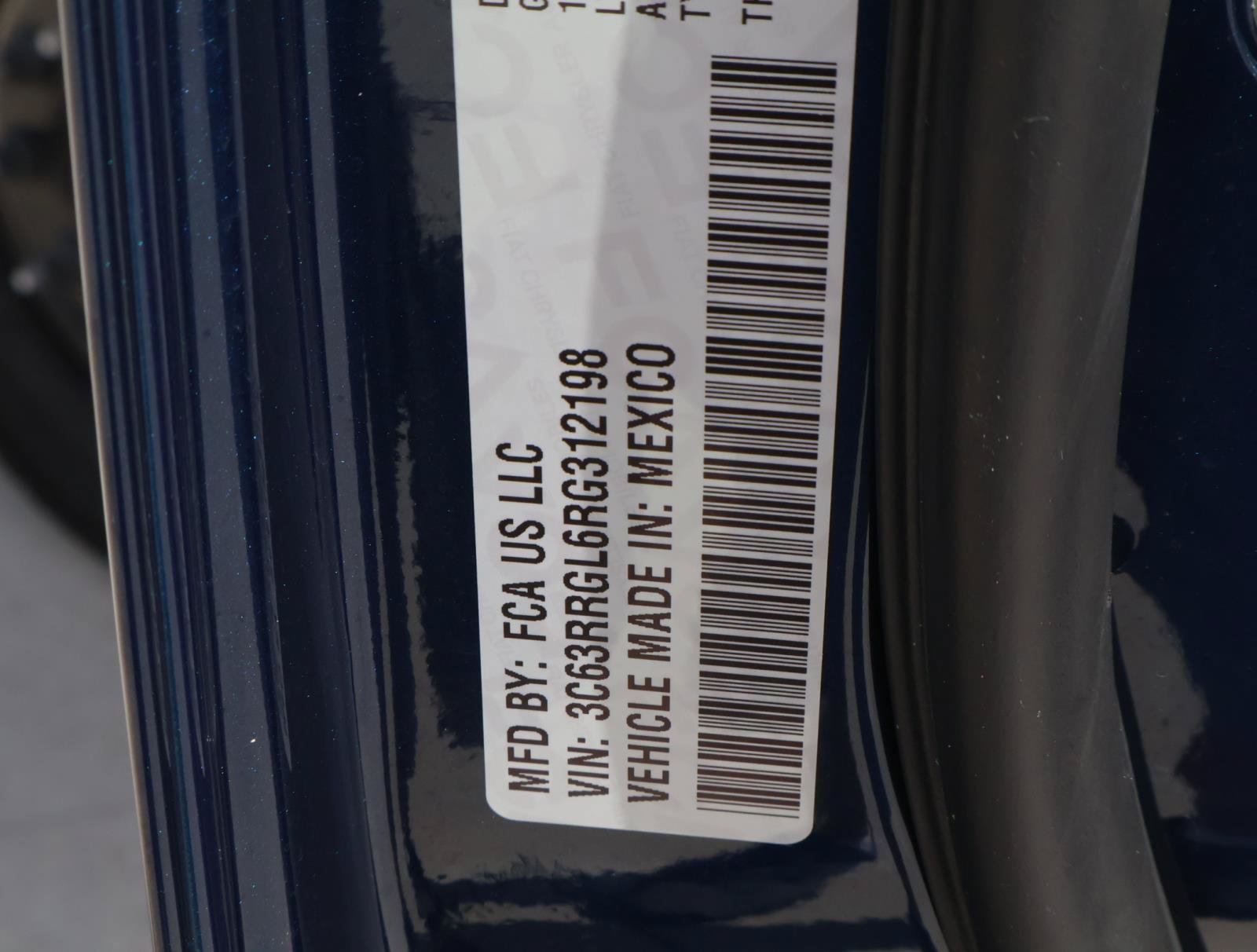 Used 2024 RAM 3500 Tradesman w/ Chrome Appearance Group AWD/4WD image 19