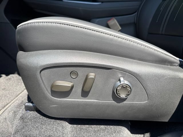 Used 2026 Buick Enclave Avenir w/ Super Cruise Package FWD image 12