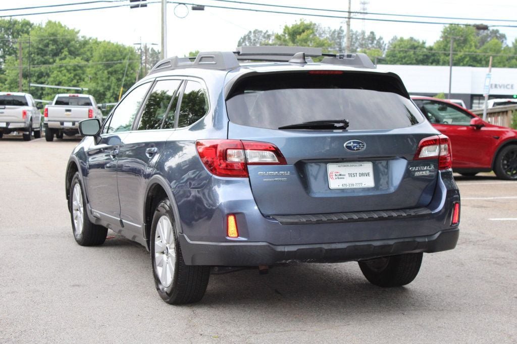 Used 2017 Subaru Outback 2.5i Premium AWD/4WD image 6
