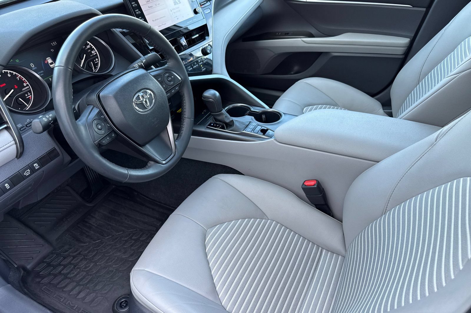 Used 2024 Toyota Camry SE w/ Audio Upgrade Package AWD/4WD image 10