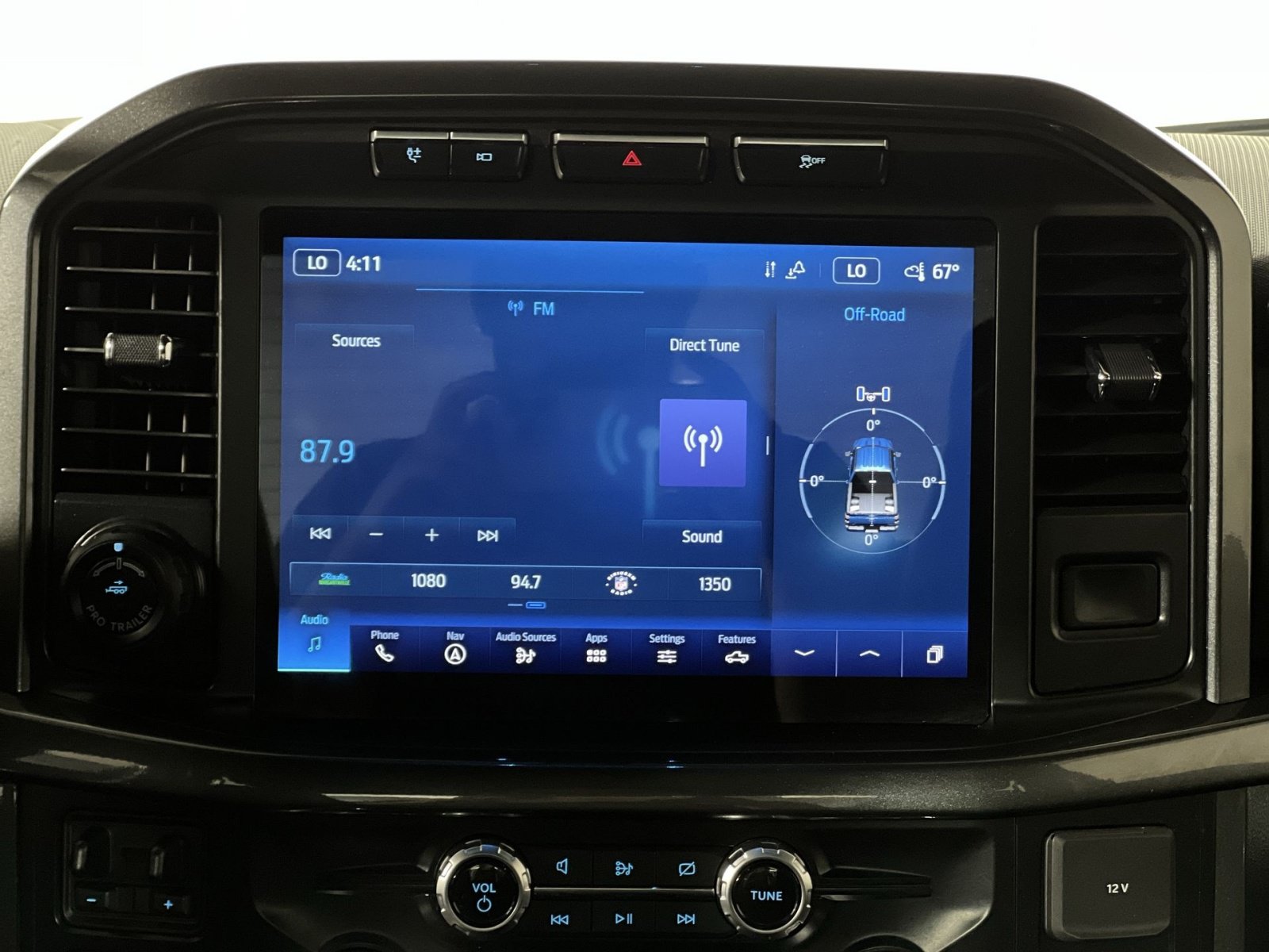 Used 2023 Ford F150 XLT w/ Equipment Group 302A High AWD/4WD image 18